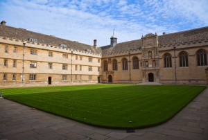 Wadham_College_Front_Quad_October_2009
